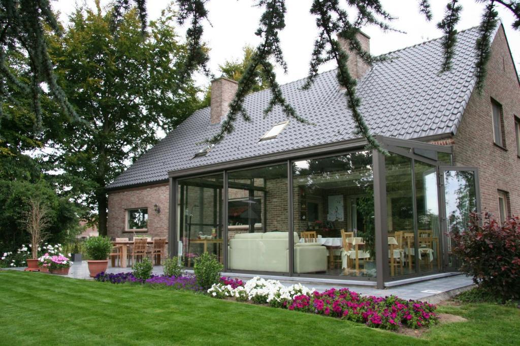 B&B Artiriacumhoeve Zedelgem Bagian luar foto