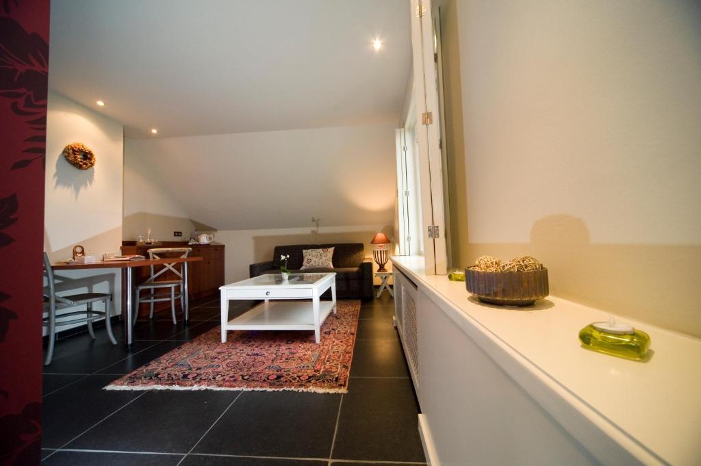 B&B Artiriacumhoeve Zedelgem Ruang foto