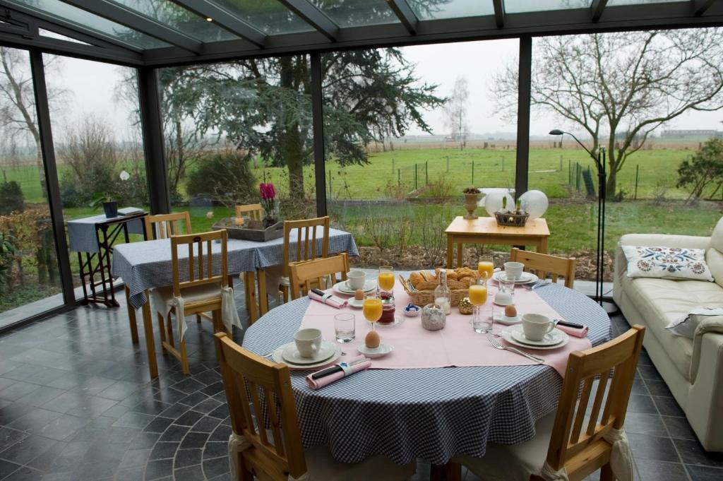 B&B Artiriacumhoeve Zedelgem Bagian luar foto